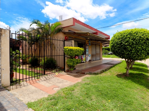 Casa en venta Villa 1ro de Mayo