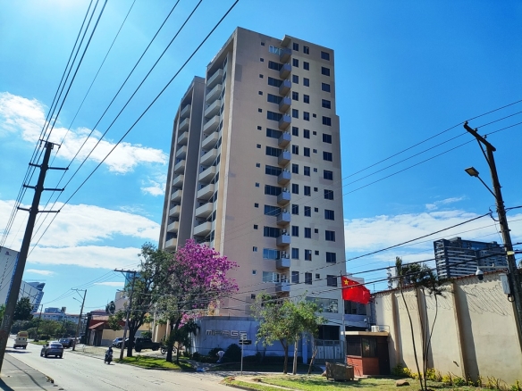 Departamento en venta en Edificio Mirage Equipetrol