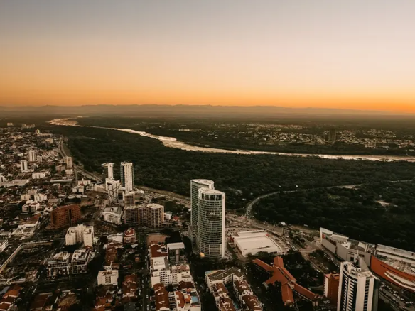 Santa Cruz Equipetrol Vista al Urubó Agente Inmobiliario