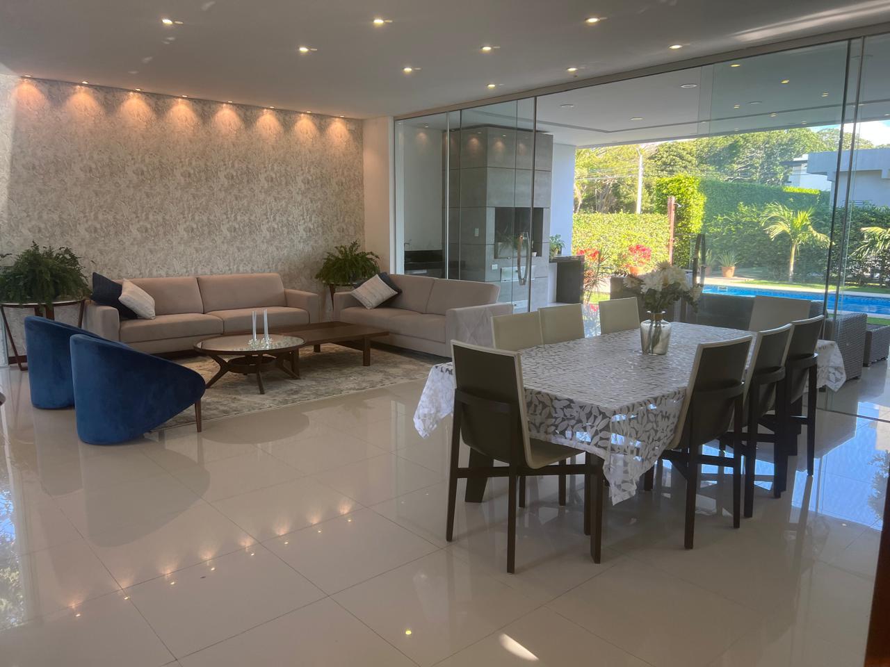 Sala Casa en venta – Rio Sierra